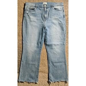 Pistola Boot Cut  Blue Jeans Women's Size 33.        (1438)